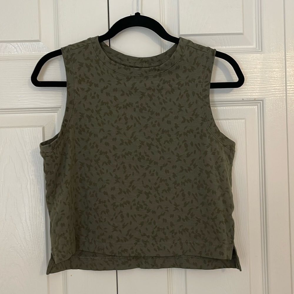 All In Motion Cropped Tank - S